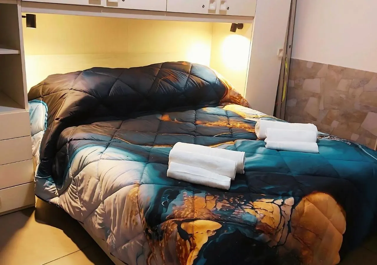 ナポリCasa Ruggiアパートメント 0*, ナポリ イタリア